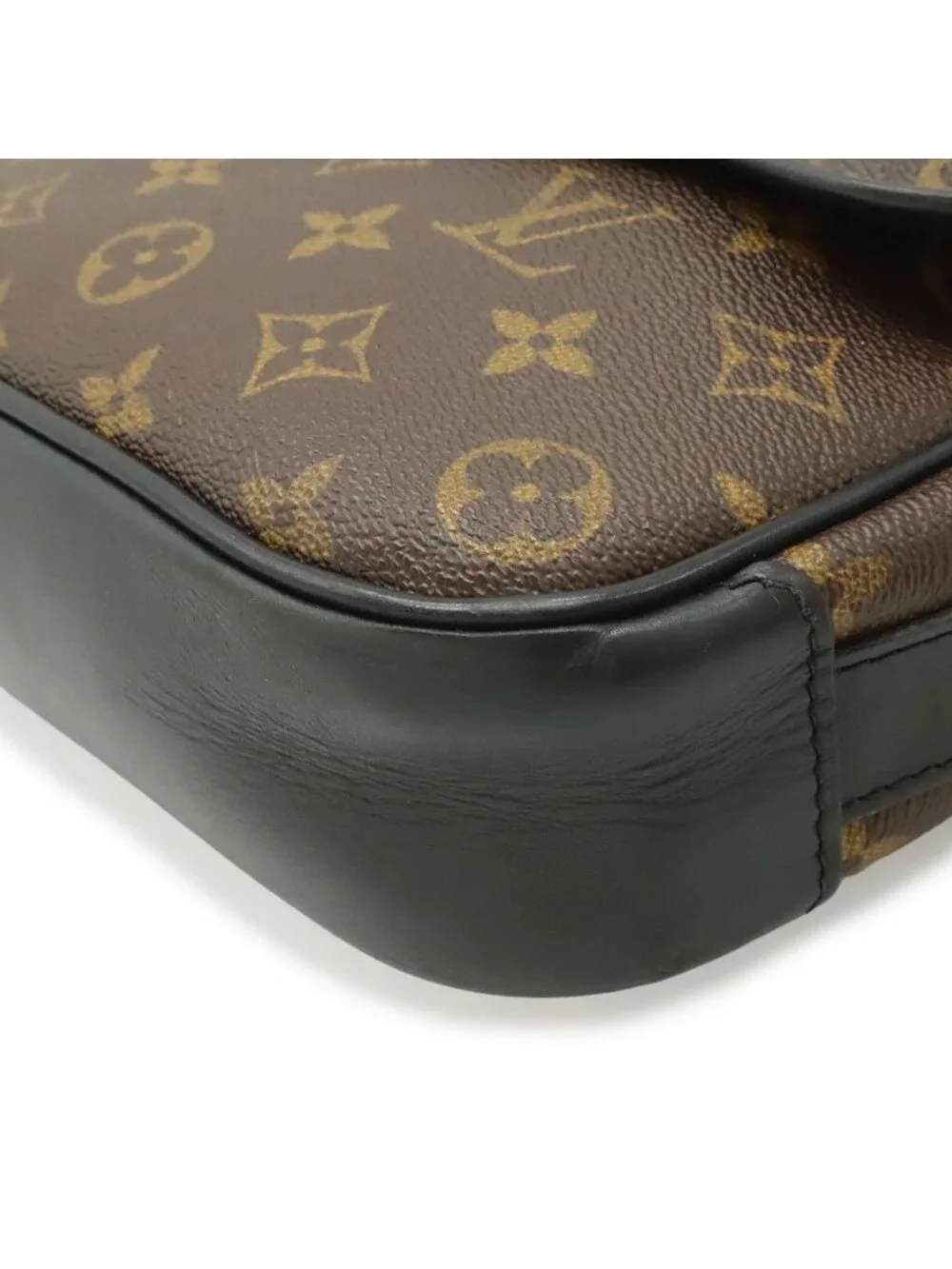 Louis Vuitton Monogram Macassar Bus PM Shoulder Bag Pochette